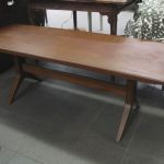 551 1275 COFFEE TABLE